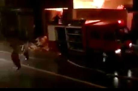 Vụ cháy xưởng sản xuất gỗ tại huyện Thường Tín do chập điện