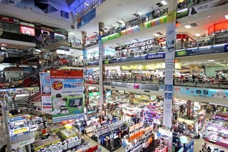 Thái Lan hoàn thuế trực tiếp cho khách du lịch tại các trung tâm thương mại