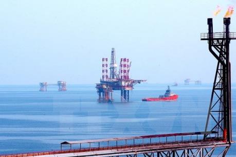 Vietsovpetro hoàn thành vượt mức kế hoạch doanh thu bán dầu năm 2017