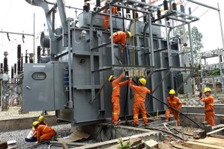 Nhiều giải pháp giảm tổn thất điện năng trên lưới điện phân phối