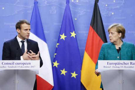 Pháp, Đức nêu thời hạn đề xuất cải cách Eurozone