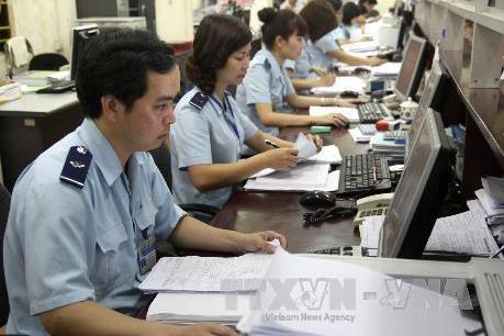 Chi cục Hải quan khu vực III thu ngân sách về đích trước 2 tháng