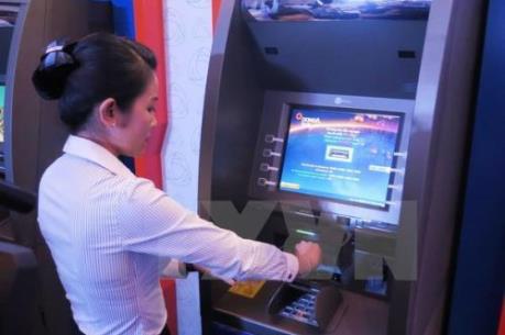 Các ngân hàng thương mại tung nhiều ưu đãi cho “Ngày không tiền mặt”