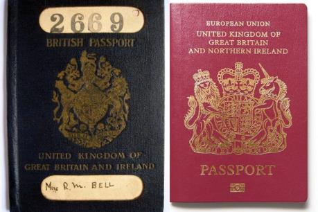 Anh quyết định sử dụng lại hộ chiếu màu xanh sau khi rời EU