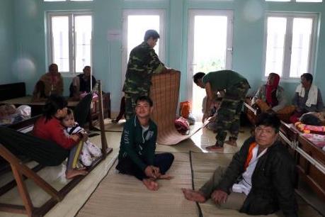 Ứng phó với bão số 16: Huy động lực lượng trực 24/24 giờ để kịp thời hỗ trợ người dân