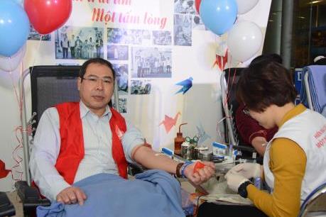 EVN phát động hiến máu “Vạn trái tim – Một tấm lòng”