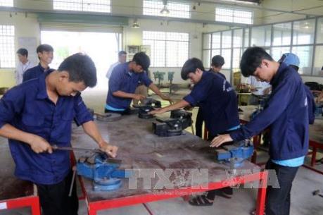 Tỷ lệ thất nghiệp của nhóm trình độ đại học trở lên tăng mạnh