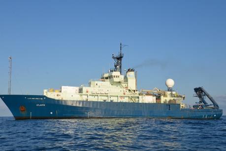 Tàu hải dương Mỹ ngừng tham gia tìm kiếm tàu ngầm Argentina mất tích