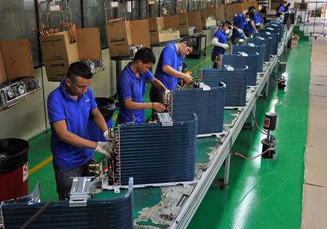 Hàng chục nghìn người Brazil mất việc sau cải cách luật lao động