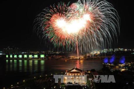 Thành phố Hồ Chí Minh được phép bắn pháo hoa chào mừng năm mới 2018