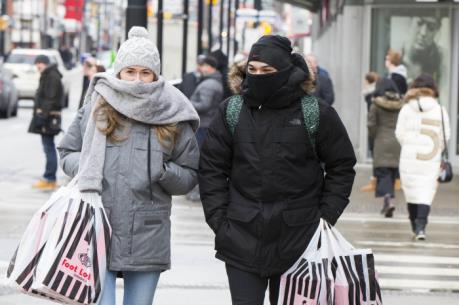 Canada hủy nhiều hoạt động đón năm mới ngoài trời do giá lạnh bất thường