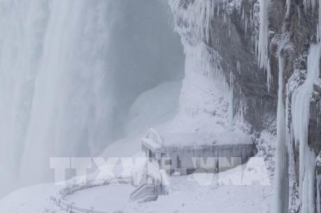 Giá rét kỷ lục, vận tải hàng không tại Canada hỗn loạn