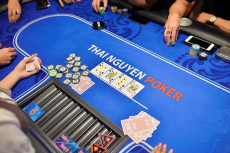 Thành phố Hồ Chí Minh: Phá ổ cờ bạc bằng hình thức đánh bài Poker, tạm giữ 21 đối tượng