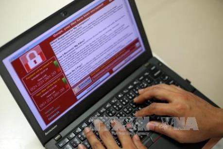 Người dân Hà Lan phản đối luật cho phép theo dõi thư điện tử và dữ liệu trực tuyến