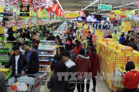 "Cú huých" và áp lực từ nhà bán lẻ ngoại tại thị trường Việt Nam