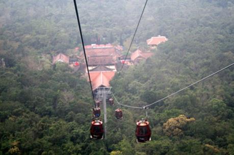 Quảng Ninh: Khẩn trương làm rõ nguyên nhân vụ tai nạn lao động làm 4 công nhân bị thương