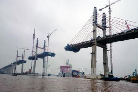 Quảng Ninh sẽ hợp long cầu Bạch Đằng trước ngày 30/4