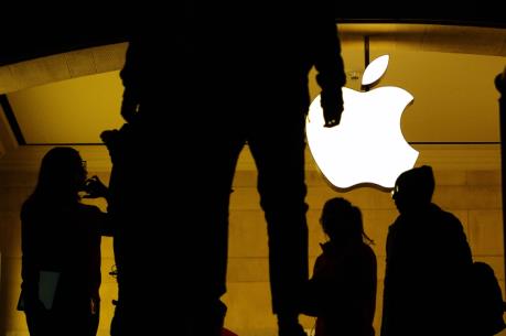 Apple bị yêu cầu phát triển tính năng hạn chế trẻ em dùng iPhone