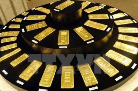 Đồng USD phục hồi đẩy giá vàng thế giới đi xuống