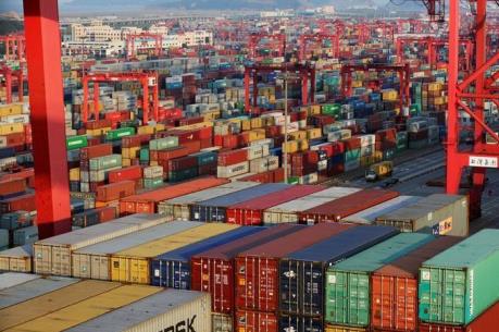Hoạt động xuất-nhập khẩu của Trung Quốc “giảm nhiệt”