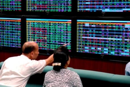 Chứng khoán chiều 12/1: VIC và MSN giúp VN- Index giữ vững sắc xanh