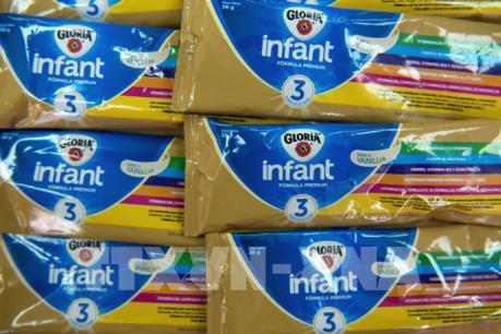 Sữa nhiễm khuẩn của hãng Lactalis ảnh hưởng tới 83 quốc gia