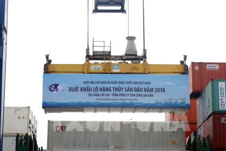 Xuất khẩu lô hàng thủy sản đầu tiên trong năm 2018