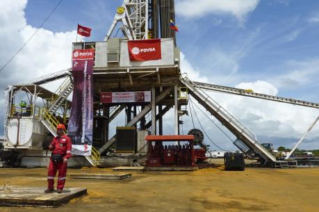 Sản lượng dầu mỏ của Venezuela liệu có phục hồi năm 2018?