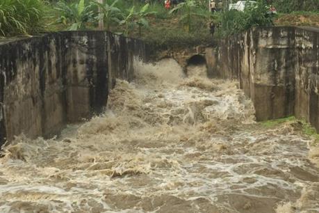 Thông tin về vụ vỡ cống tràn hồ xả thải Nhà máy tuyển quặng Apatít