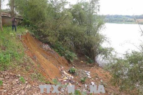 Quảng Trị: Cần xem xét việc khai thác cát sỏi trên sông Thạch Hãn