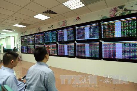Nhận định chứng khoán tuần từ 22- 26/1: Thị trường có thể vẫn “nóng” nhờ tâm lý lạc quan