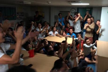 Nhật ký Trường Sa: Khi lính đảo xem bóng đá