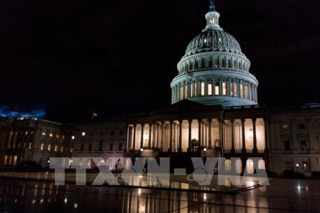 Thượng viện Mỹ thông qua dự luật chi tiêu tạm thời