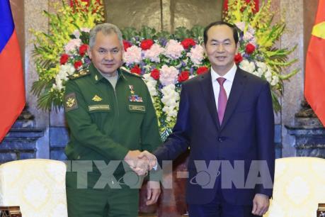 Chủ tịch nước Trần Đại Quang tiếp Bộ trưởng Bộ Quốc phòng Liên bang Nga