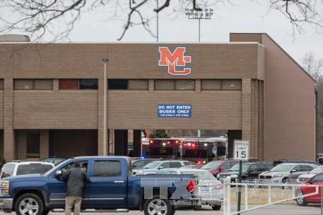 Xả súng tại trường trung học ở Mỹ làm 2 học sinh thiệt mạng