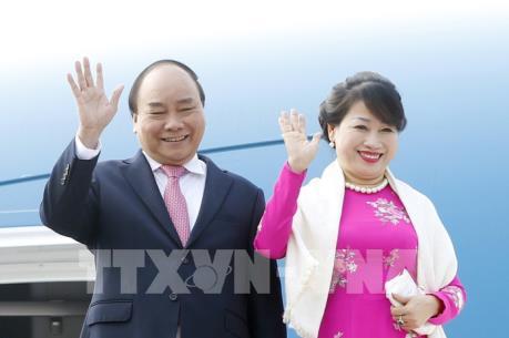 Thủ tướng Nguyễn Xuân Phúc đến New Delhi, bắt đầu tham dự Hội nghị Cấp cao ASEAN-Ấn Độ