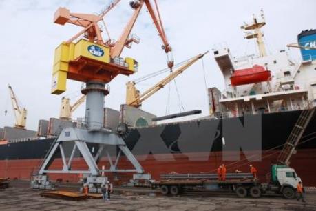 Vinalines - Vượt qua sóng lớn