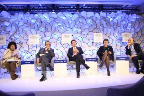 Việt Nam nhấn mạnh phát triển lành mạnh thị trường dịch vụ giáo dục-đào tạo và y tế