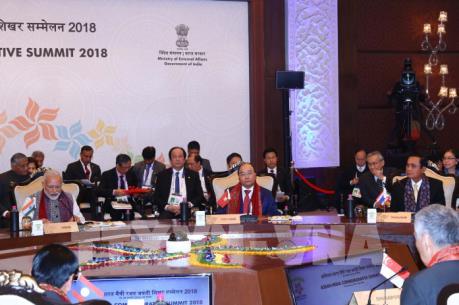 Thủ tướng Nguyễn Xuân Phúc tiếp xúc song phương nhân Hội nghị cấp cao kỷ niệm ASEAN-Ấn Độ