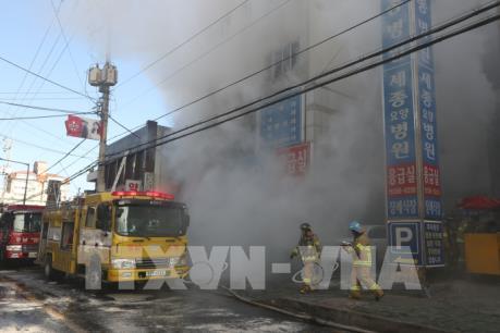 Cháy bệnh viện tại Hàn Quốc: Tổng thống triệu tập cuộc họp khẩn cấp