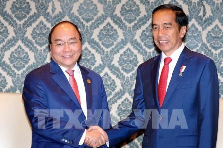 Thủ tướng tiếp xúc song phương bên lề Hội nghị cấp cao kỷ niệm ASEAN-Ấn Độ