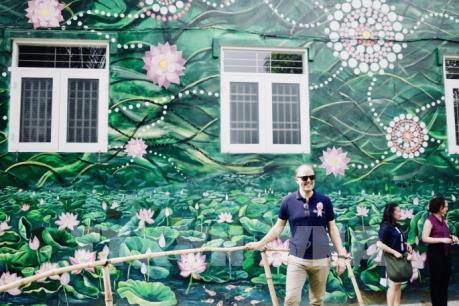 Khánh thành Làng bích họa Việt - Úc tại Đồng Tháp