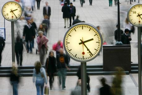 Tự động hóa và toàn cầu hóa có thể ảnh hưởng lớn tới thị trường lao động của Anh