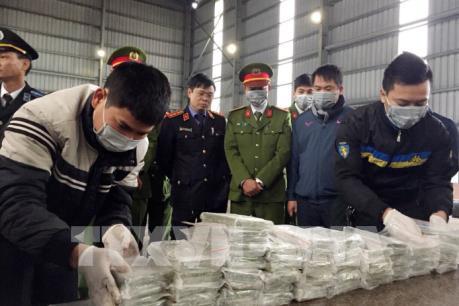 Tiêu hủy hoàn toàn 300 bánh heroin