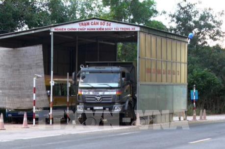 Hải Phòng khắc phục tồn tại trong kiểm soát tải trọng xe