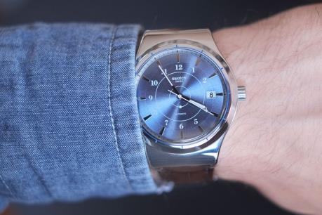 Lợi nhuận của hãng sản xuất đồng hồ Swatch tăng cao