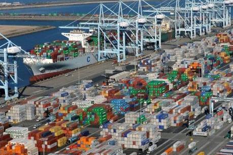 Nền kinh tế Mỹ đón nhận nhiều số liệu tích cực