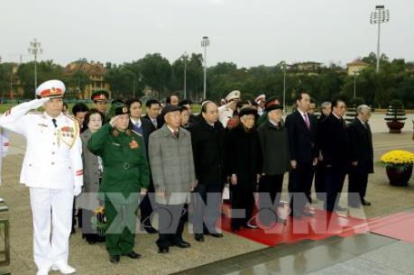 Lãnh đạo Đảng, Nhà nước viếng Lăng Chủ tịch Hồ Chí Minh