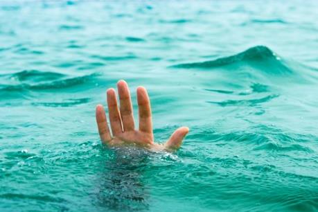 Lật thuyền trên hồ làm 4 người thiệt mạng