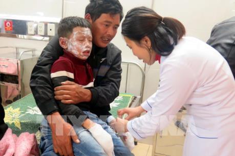 Nổ bình gas làm 7 học sinh tiểu học bị bỏng nặng